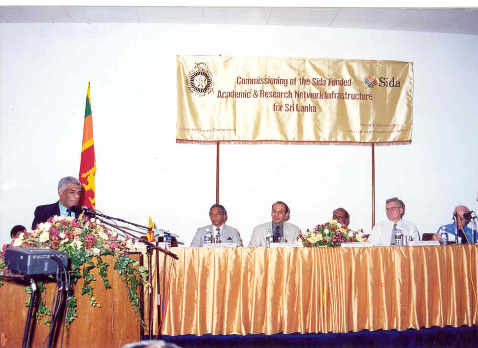 At the Commissioning of the Sida funded Academic and Research Network (LEARN) infrastructure project coordinated by Prof. .Samaranayake. l-r Prof. Samaranayake, Director UCSC, Prof. Arjuna Aluwihare,Chairman, UGC, Dr. Afzal Sher of Sida, Hon. Indika Gunewardena, Minister of Higher Education and IT, H.E. Masden, Charge ’Affairs,Embassy of Sweden and Dr. Arthur C. Clarke.