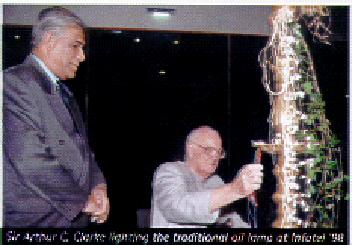 Sir Arthur C. Clarke, Chief Guest at the inauguration of INFOTEL LANKA ’98, ICT Exhibition organised by the Infotel Lanka Society with its Chairman, Prof. V. K. Samaranayake