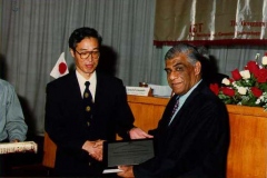 Mr. Kaiho, Resident Representative of JICA in Colombo presents the JICA President’s Award for the best JICA assisted project worldwide to the ICT. Prof. Samaranayake, Director received the award. He in his individual capacity was also awarded the JICA President’s Award for international cooperation